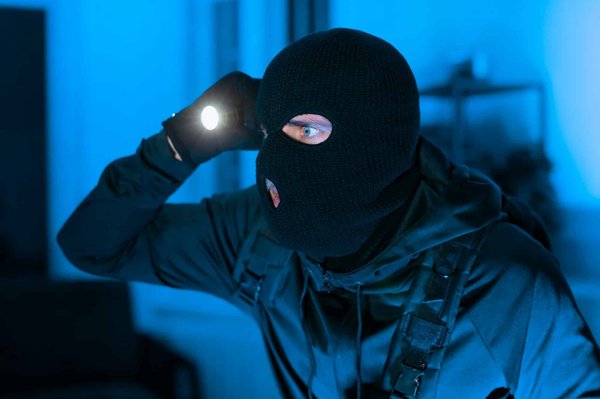Lampes de poche stroboscopiques pour la défense : Comment l'utiliser ?